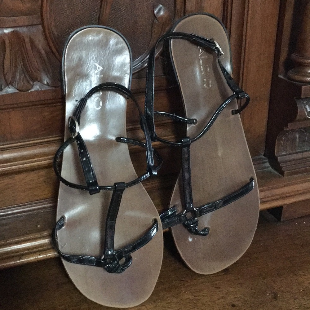 Aldo black patent leather strappy sandals